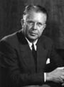 Ernest Lawrence, fsico americano homenageado com o nome do elemento laurncio.